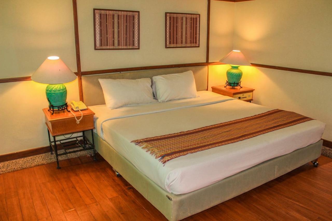 Parkside Nuansa Maninjau Resort Екстериор снимка